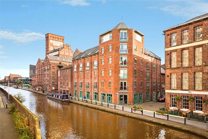 2 Bedroom Flat For Sale In Steam Mill Street, Chester, Cheshire, CH3