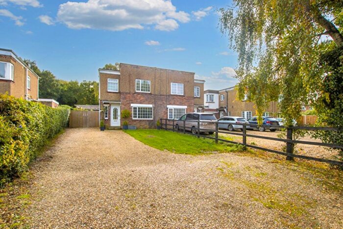 3 Bedroom Semi-Detached House For Sale In Grimston Road, South Wootton, King's Lynn, PE30