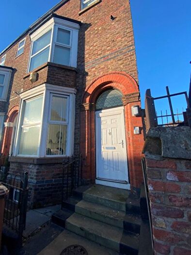 2 Bedroom Flat To Rent In Wellington Street, Waterloo, Liverpool, L22