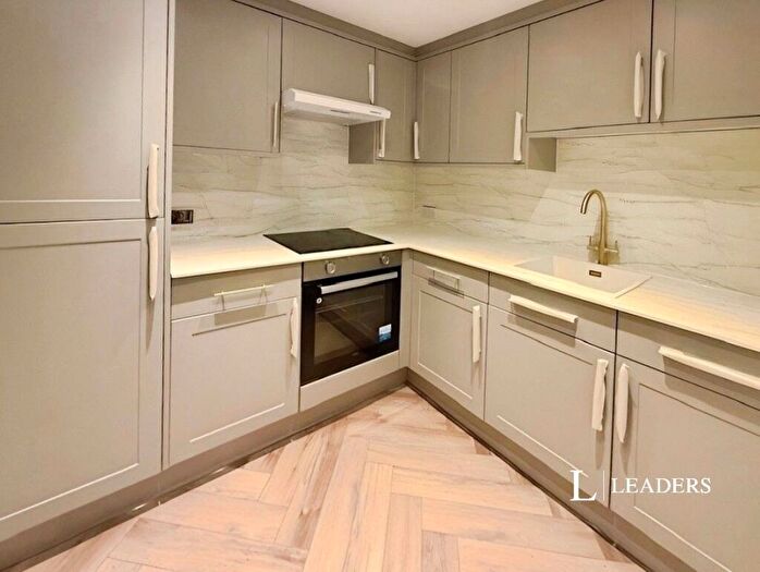 Studio To Rent In North Street, Brighton, East Sussex, BN1