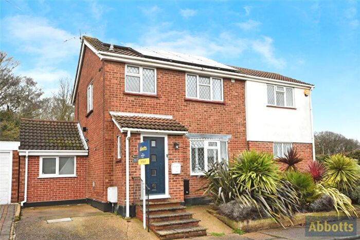 3 Bedroom Detached House For Sale In Sandown Road, Benfleet, Essex, SS7