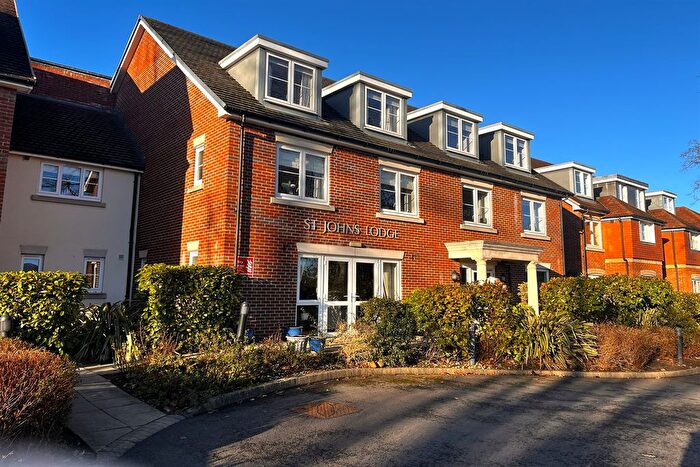 1 Bedroom Flat For Sale In Thorley Lane, Timperley, Altrincham, WA15
