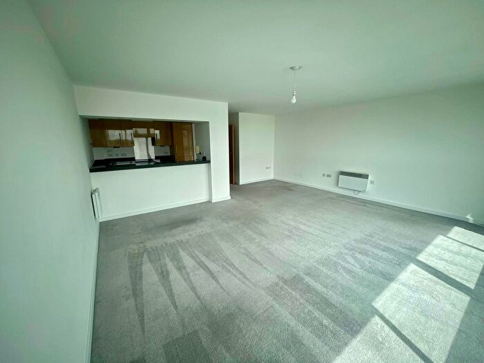 2 Bedroom Flat To Rent In Waterside Way, Nottingham, NG2