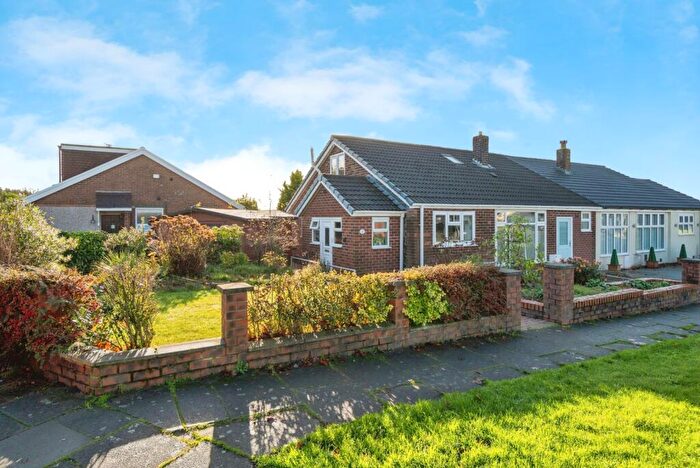 4 Bedroom Bungalow For Sale In Manley Crescent, Westhoughton, Bolton, Greater Manchester, BL5