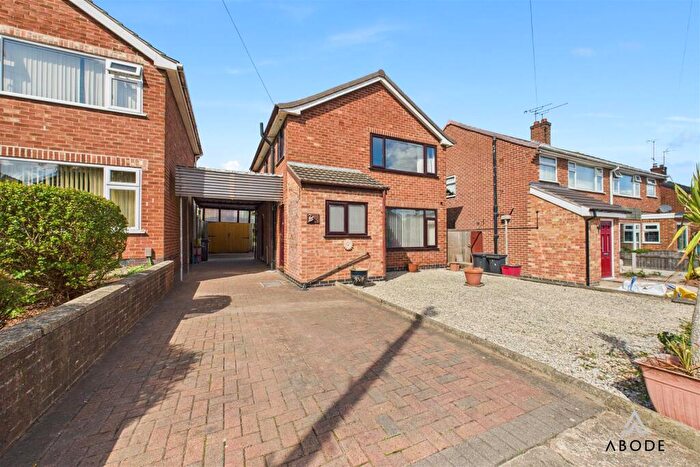 3 Bedroom Detached House For Sale In Meadow Crescent, Castle Donington, Derby, DE74