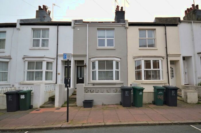 5 Bedroom Terraced House To Rent In Dewe Road, BN2