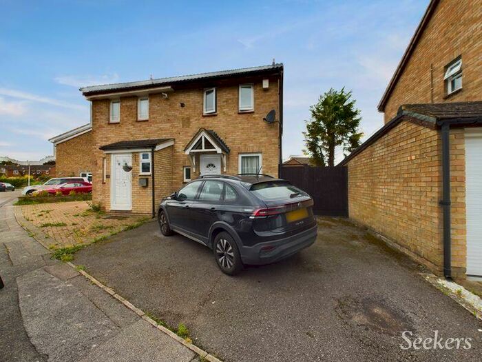 2 Bedroom Semi-Detached House To Rent In Kingston Crescent, Chatham, ME5