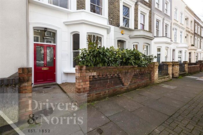 4 Bedroom Terraced House To Rent In Lowman Road, Islington, London, N7