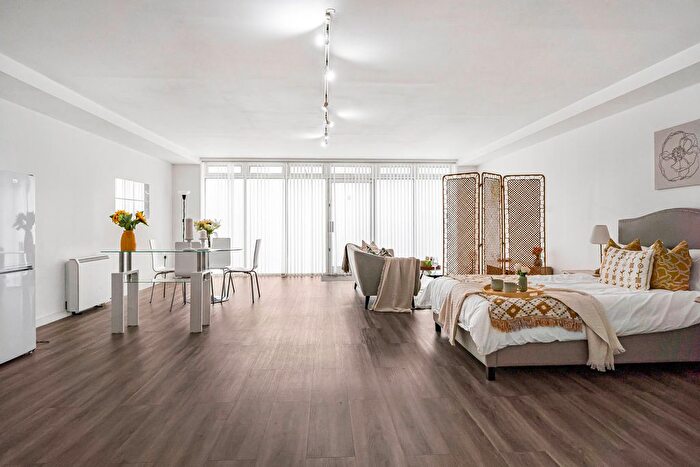 Studio For Sale In Palmers Road, London, E2