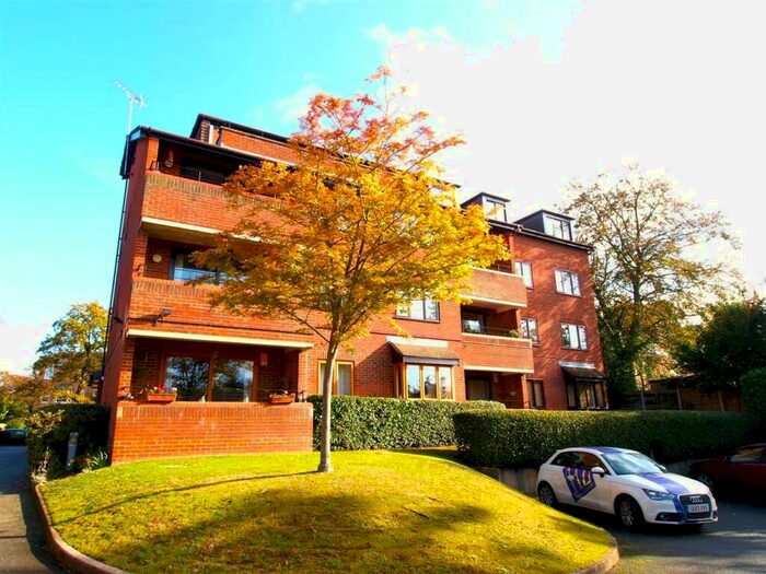 1 Bedroom Flat To Rent In Oaklands Road, Bromley, BR1
