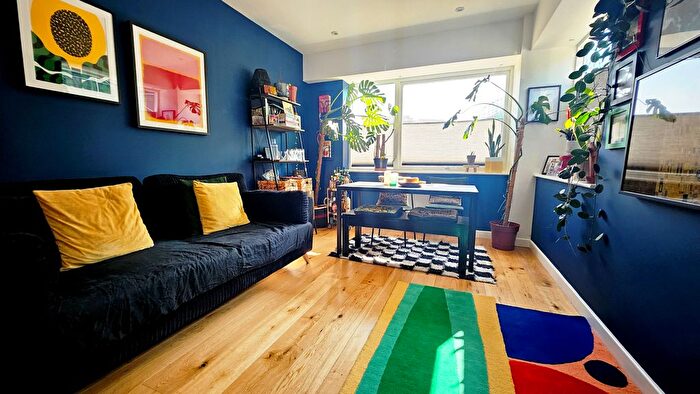 1 Bedroom Flat To Rent In Union House, Clayton Road, Hayes, Greater London, UB3