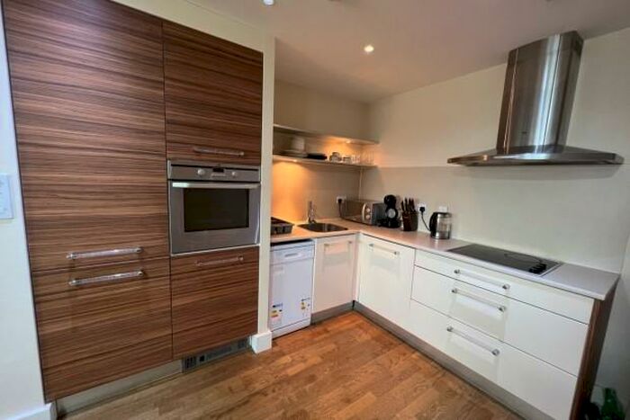 2 Bedroom Flat To Rent In Falcon Drive Cardiff, CF10