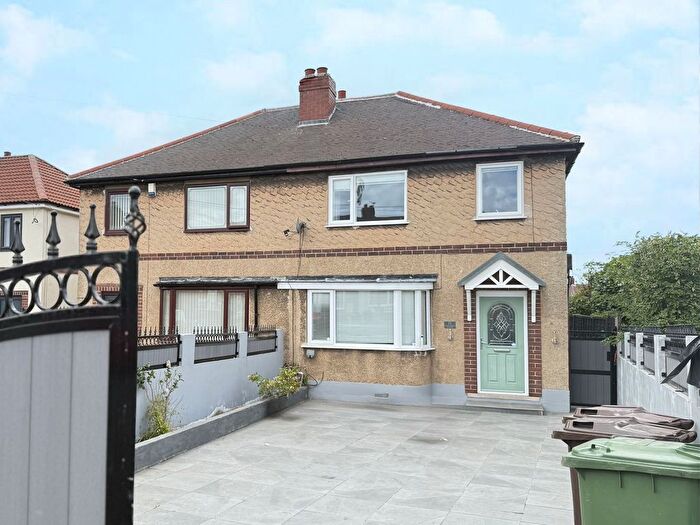 3 Bedroom Semi-Detached House To Rent In Featherstone Lane, Featherstone, Pontefract, WF7