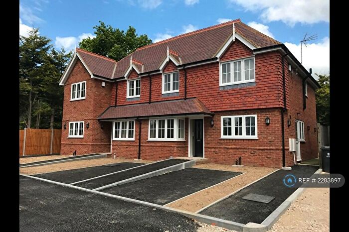 5 Bedroom Semi-Detached House To Rent In Abbey Gate, Taplow, Maidenhead, SL6