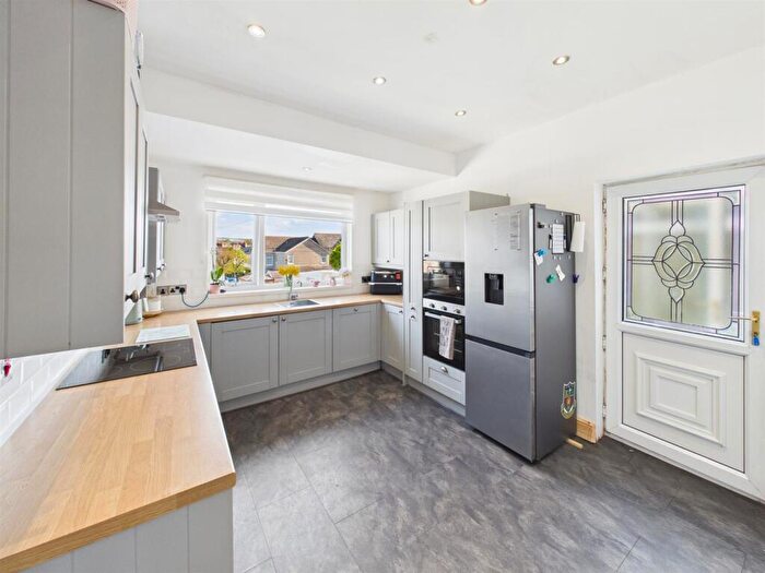 4 Bedroom Terraced House For Sale In College Hill, Llanelli, SA15