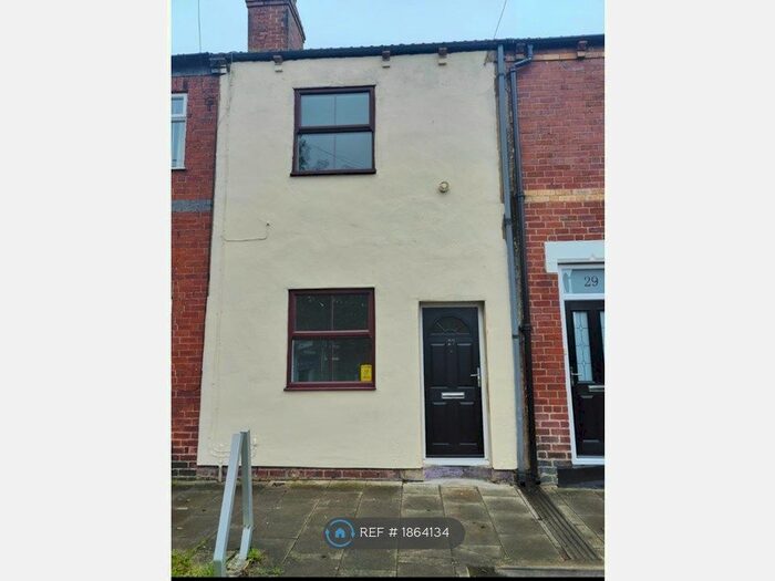 2 Bedroom Terraced House To Rent In William Street, Castleford, WF10