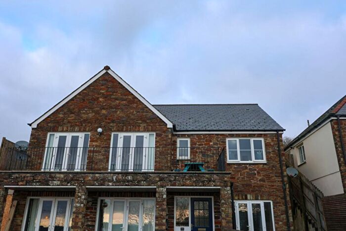 3 Bedroom Flat To Rent In Carclaze Road, St Austell, PL25