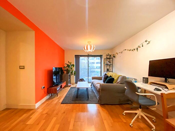 2 Bedroom Apartment To Rent In Thomas Court, Three Queens Lane, City Centre, BS1