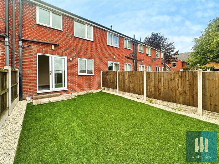 2 Bedroom Terraced House For Sale In Helens Court, Pontefract, WF8