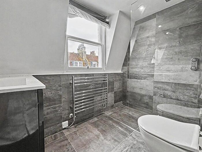 3 Bedroom Maisonette For Sale In New King Street, Bath, BA1