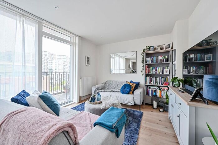 2 Bedroom Flat To Rent In Amphion House, Royal Arsenal, Woolwich, London, SE18