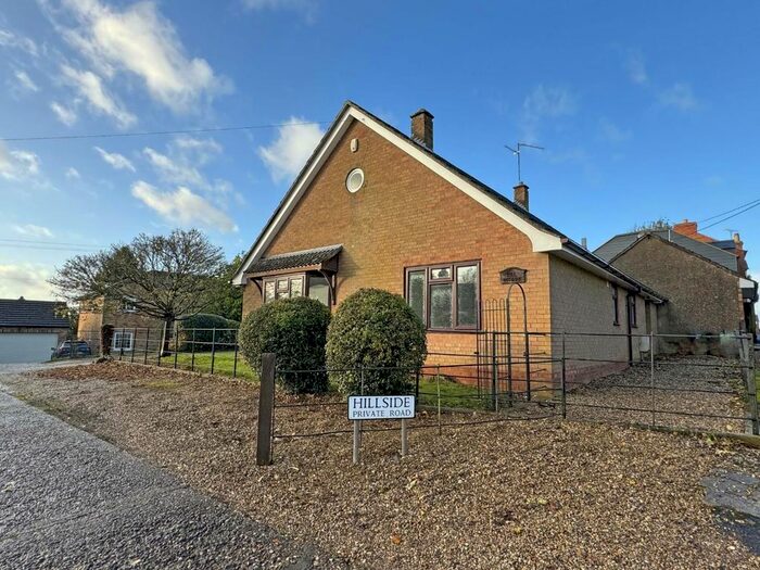 2 Bedroom Detached Bungalow To Rent In Hardays Lane, West Haddon, Northampton, NN6