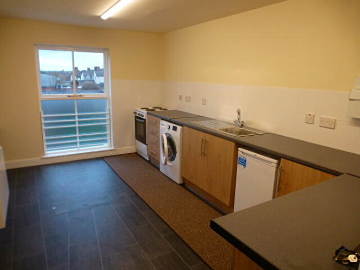 2 Bedroom Apartment To Rent In Victoria Road, Burton On Trent., DE14