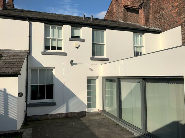 3 Bedroom House To Rent In Pilgrim Street, Liverpool, L1
