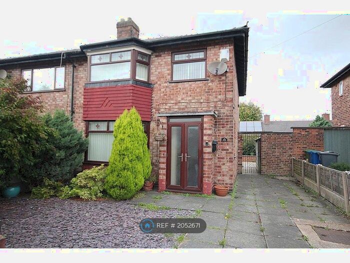 3 Bedroom Semi-Detached House To Rent In Neville Avenue, Warrington, WA2
