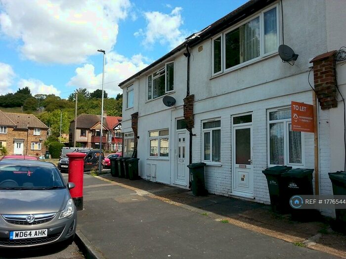 6 Bedroom Terraced House To Rent In Upper Bevendean Avenue, Brighton, BN2