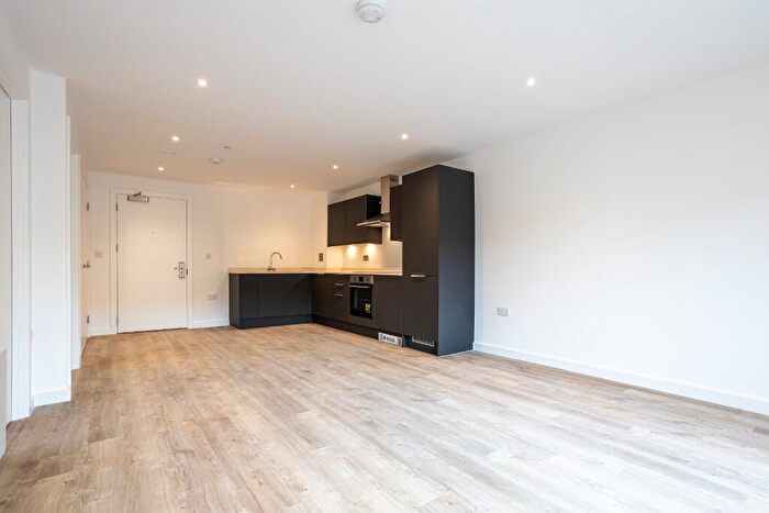 2 Bedroom Flat To Rent In Flat, Hairpin House, Bradford Street, Birmingham, B12
