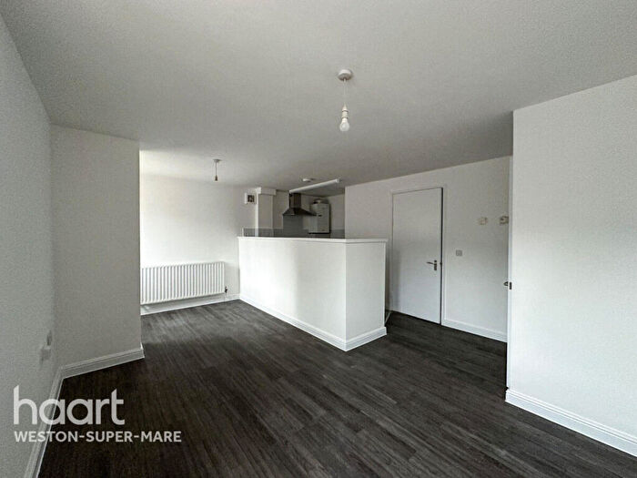 2 Bedroom Flat To Rent In Moorland Road, Weston-Super-Mare, BS23