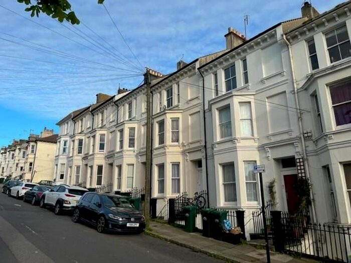 1 Bedroom Flat To Rent In Ditchling Rise, Brighton, BN1