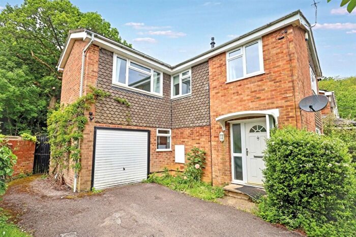 4 Bedroom Detached House For Sale In Grovelands, Park Street, St. Albans, AL2