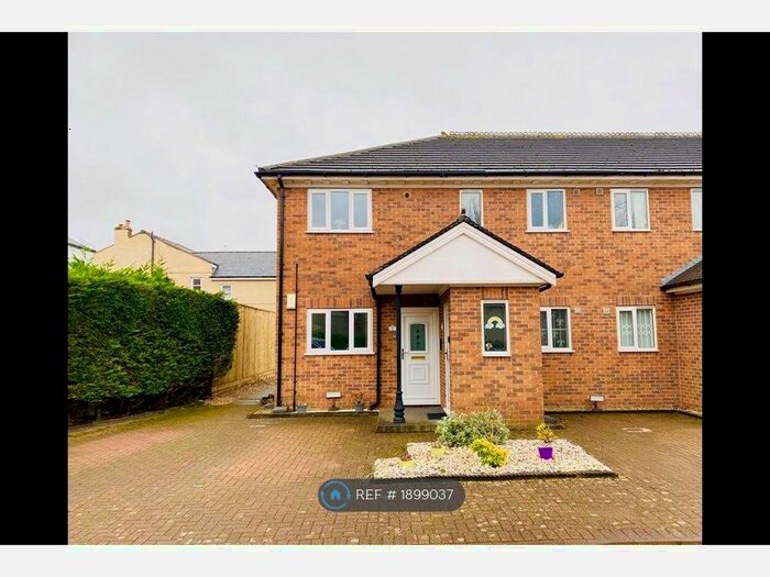 1 Bedroom Flat To Rent In Claremont Gardens Birkdale, Birkdale Southport, PR8