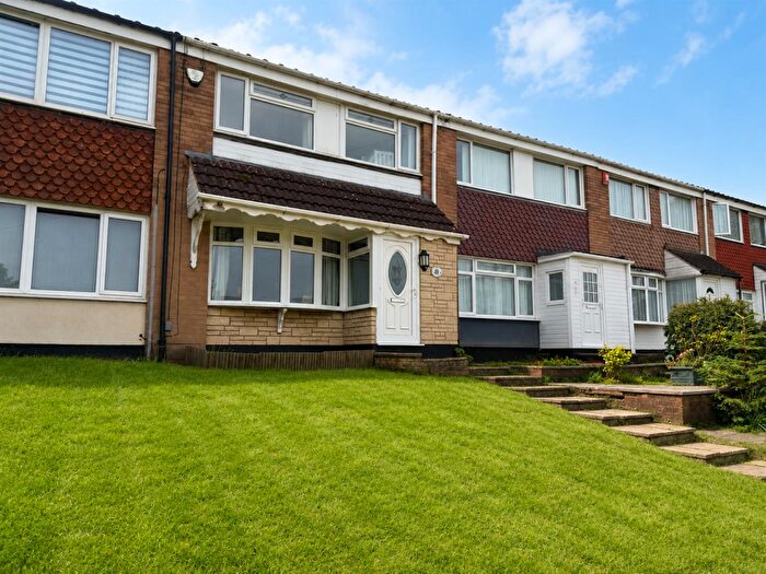 3 Bedroom Terraced House For Sale In Kineton Croft, Birmingham, B32