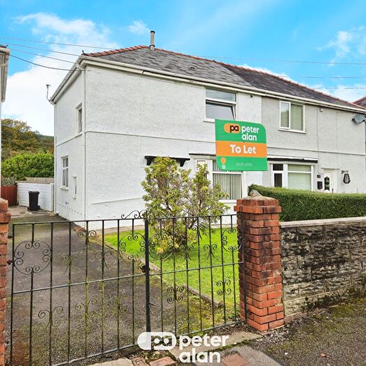 3 Bedroom Property To Rent In Pen Y Bont Terrace, Crynant, Neath, SA10