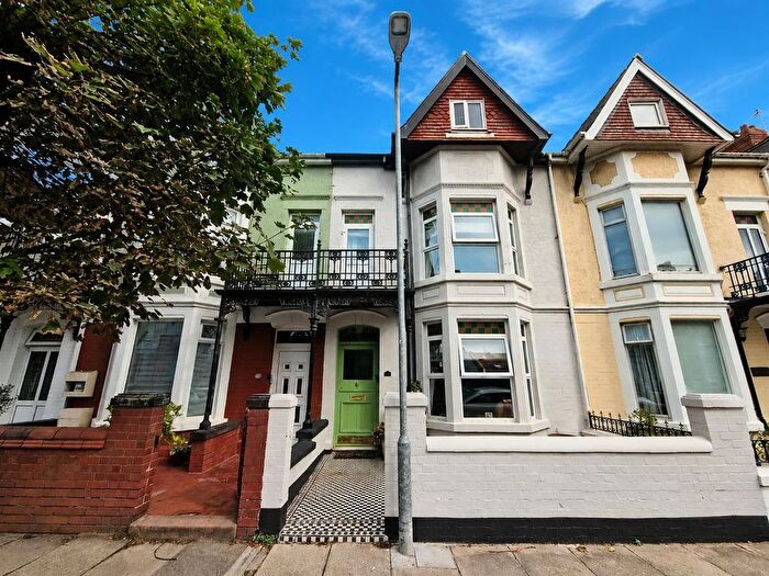 5 Bedroom Terraced House For Sale In Esplanade Avenue, Porthcawl, CF36