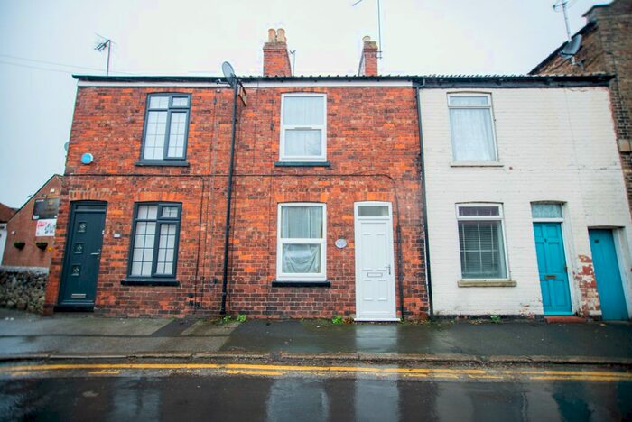 2 Bedroom Terraced House To Rent In Back Southgate, Hornsea, HU18