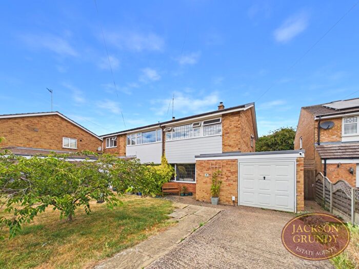 3 Bedroom Semi Detached House For Sale In Ryeland Way, Duston, NN5