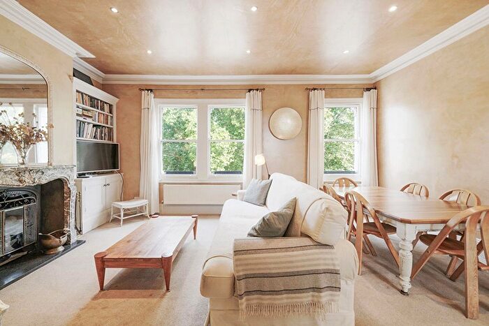 2 Bedroom Flat To Rent In Harvist Road, London, NW6