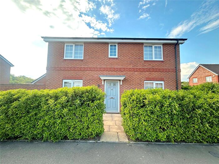 3 Bedroom Detached House For Sale In Shearing Crescent, Nuneaton, Warwickshire, CV10