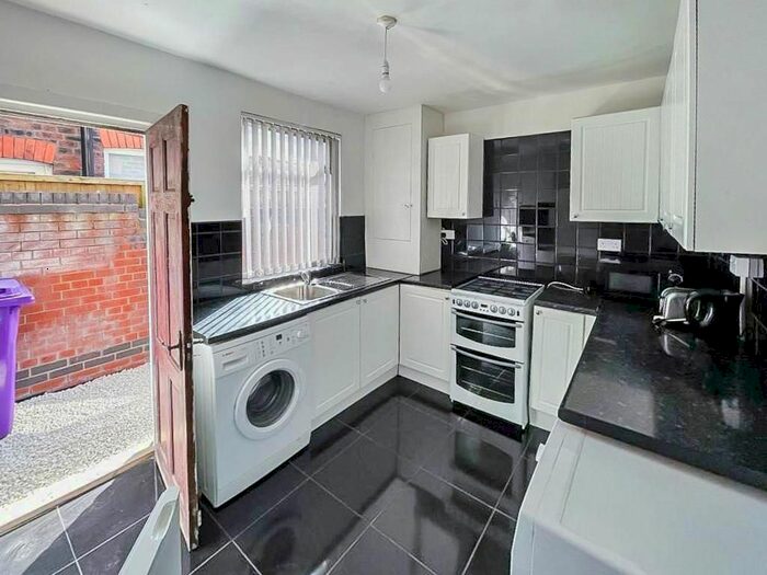 3 Bedroom Terraced House To Rent In Malden Road, Liverpool L6