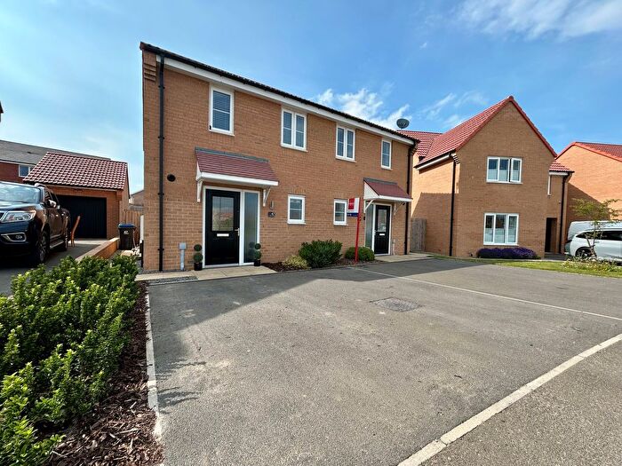 2 Bedroom Property To Rent In Alvertune Road, Northallerton, DL6