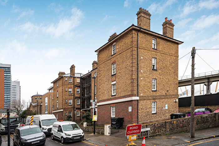 2 Bedroom Apartment For Sale In Naval Row, London, E14