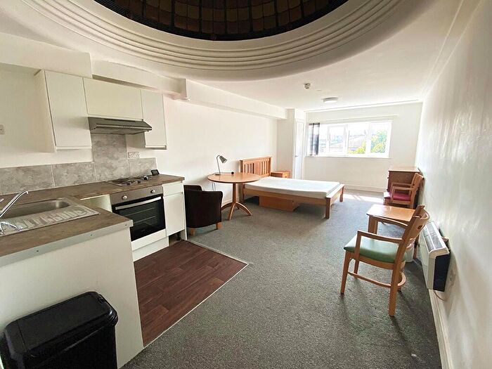 Studio To Rent In Lake Road, Portsmouth, PO1