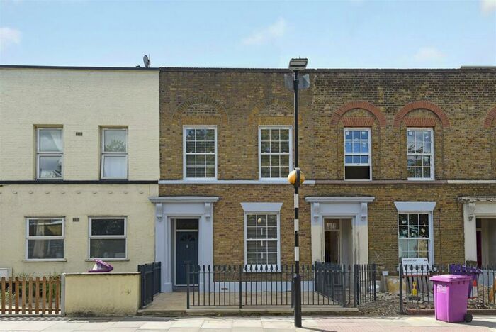 4 Bedroom Terraced House To Rent In Fairfield Road, London, E3