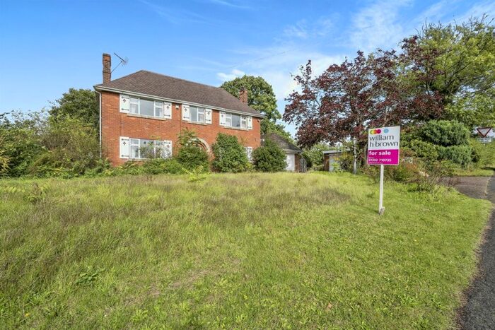 4 Bedroom Detached House For Sale In Old Gainsborough Road, Drakeholes, Doncaster, DN10