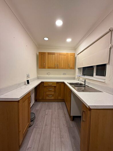 2 Bedroom Semi-Detached House To Rent In Gordon Road, Dartford, DA1