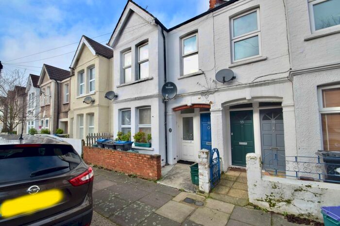 2 Bedroom Maisonette To Rent In Boyd Road, Colliers Wood, London, SW19